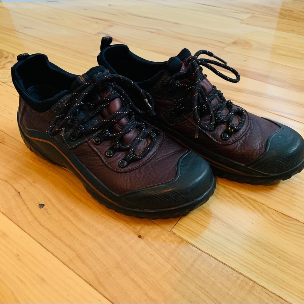 CLARKS MUCKERS Leather 100% Waterproof Rain Shoes